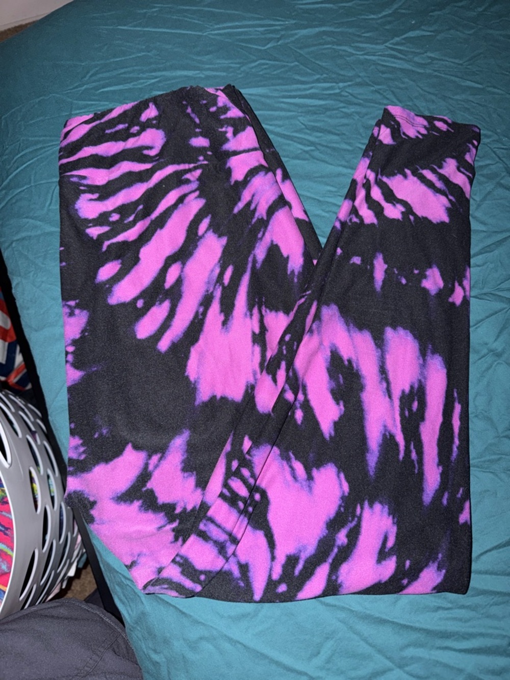 LuLaRoe Purple and Black Swirl Leggings